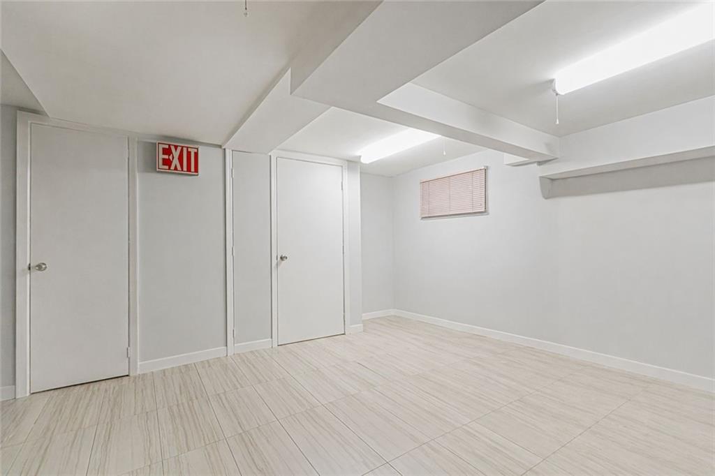 648 Bay Ridge Parkway Brooklyn, NY 11209 - Photo 18 of 31