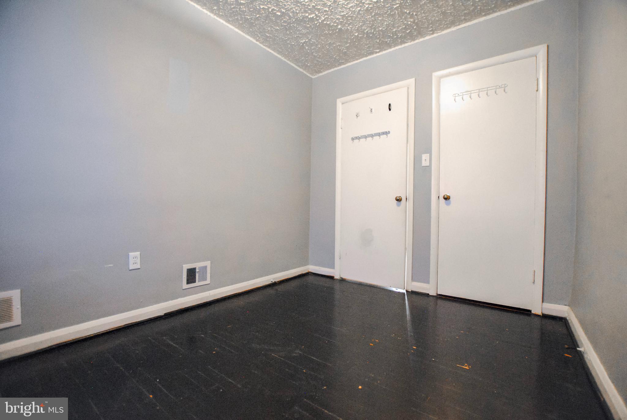 6116 Edlynne Road Baltimore, MD 21239 - Photo 32 of 52 Bedroom 2