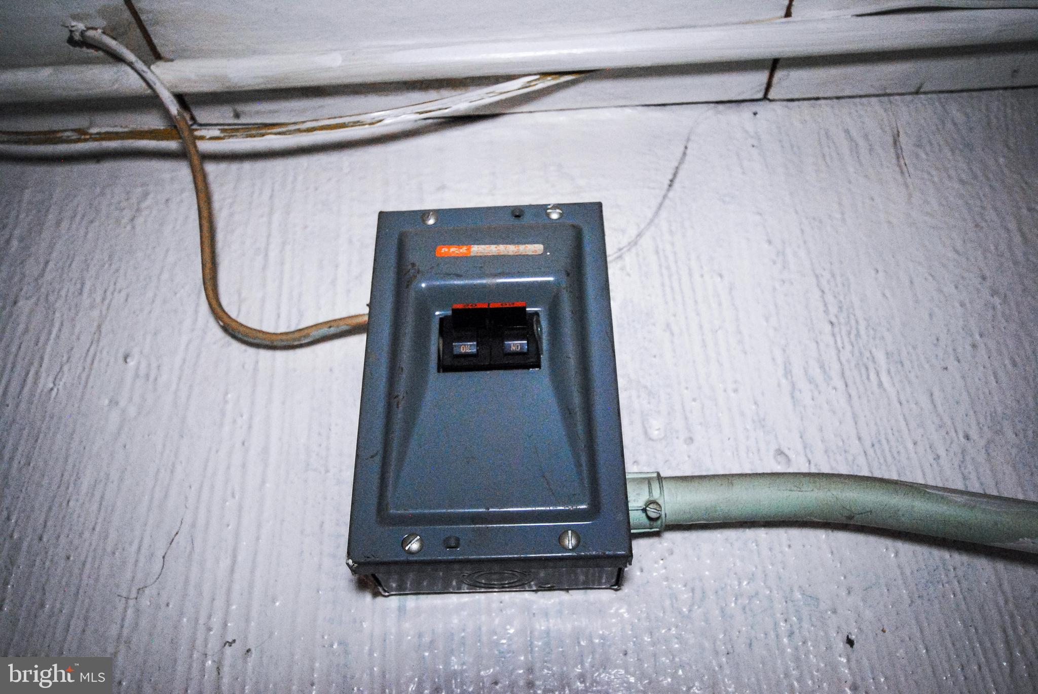 6116 Edlynne Road Baltimore, MD 21239 - Photo 44 of 52