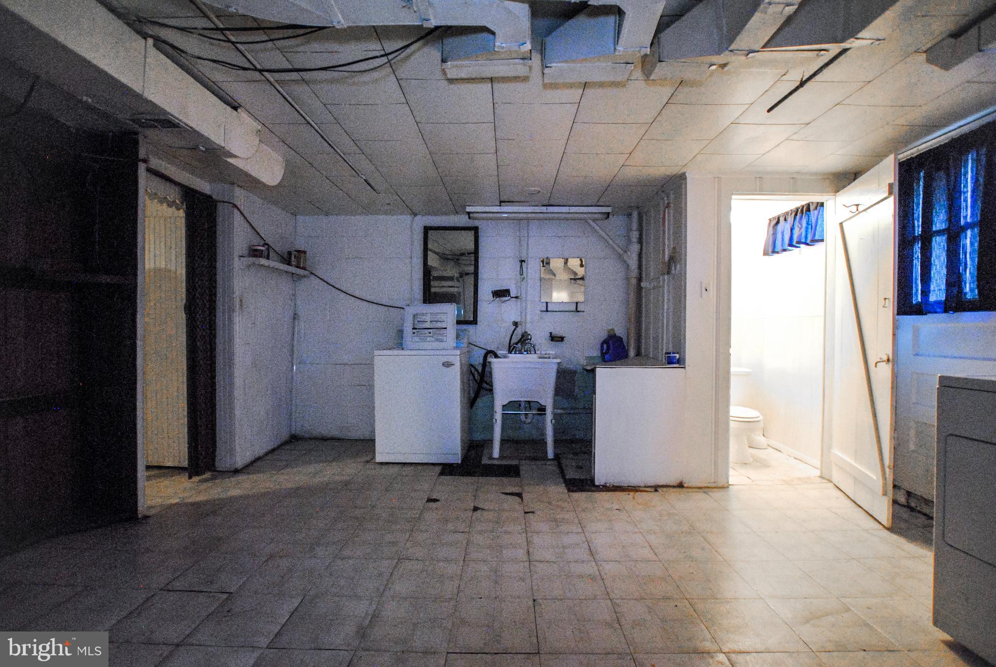 6116 Edlynne Road Baltimore, MD 21239 - Photo 45 of 52