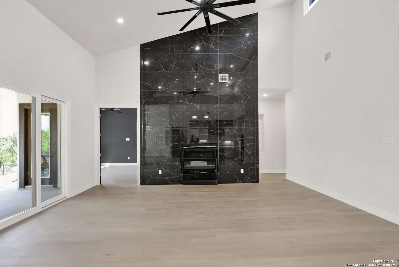 775 Maximino Ridge Bulverde, TX 78163 - Photo 11 of 41