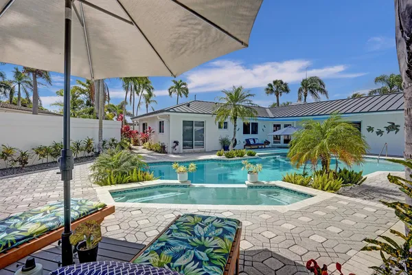 $1,395,000 | 201 Southeast 11th Street, Pompano Beach, FL 33060