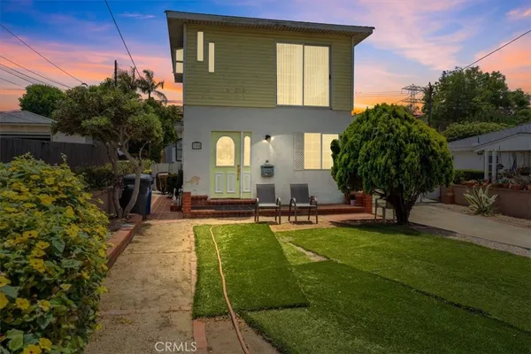 $1,499,900 | 700 West Palm Avenue, El Segundo, CA 90245