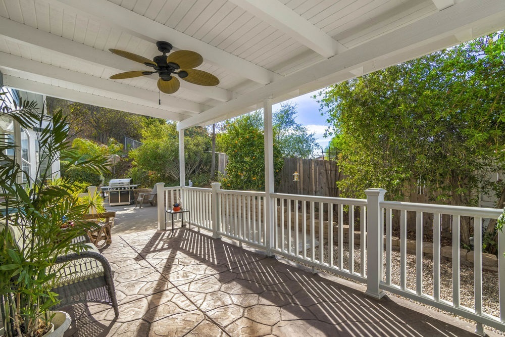 24203 Sargeant Road Ramona, CA 92065 - Photo 9 of 24 Gallery Image 9