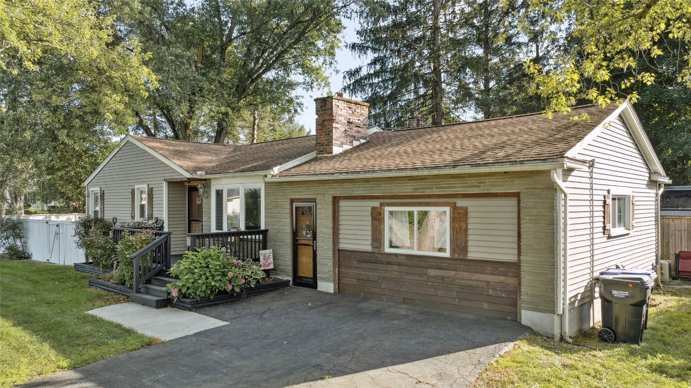 8 Circle Drive Apalachin, NY 13732 - Photo 2 of 37