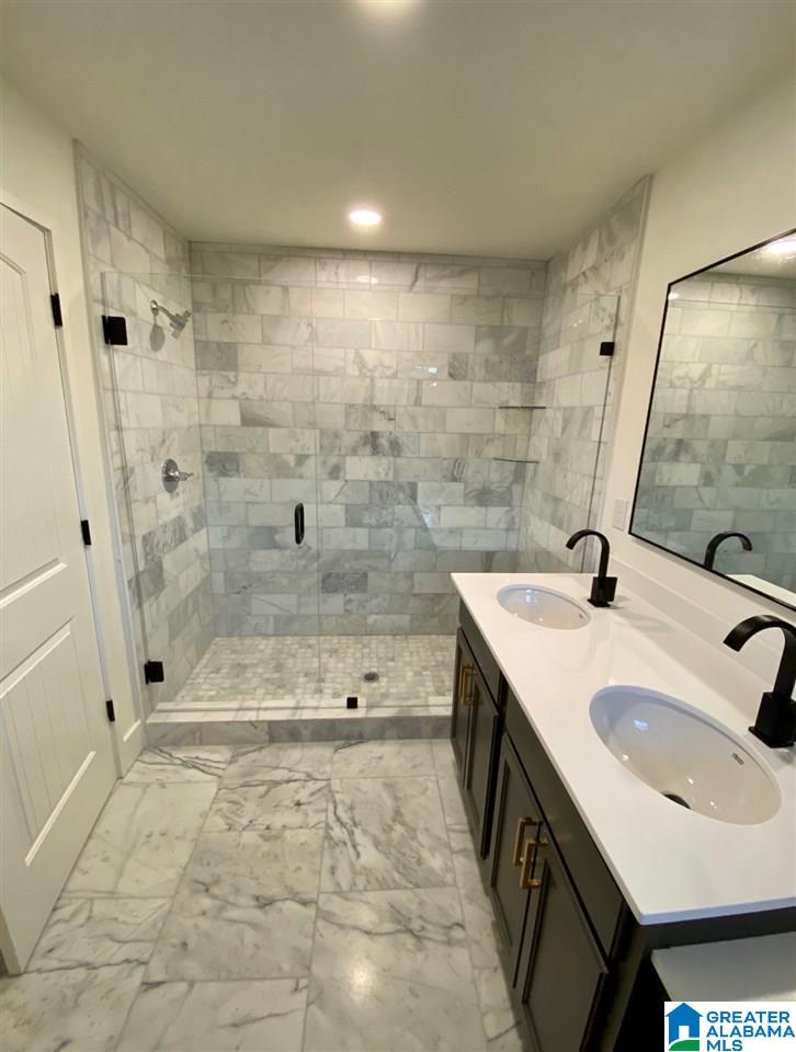 3153 Dolly Ridge Drive Birmingham, AL 35243 - Photo 8 of 11