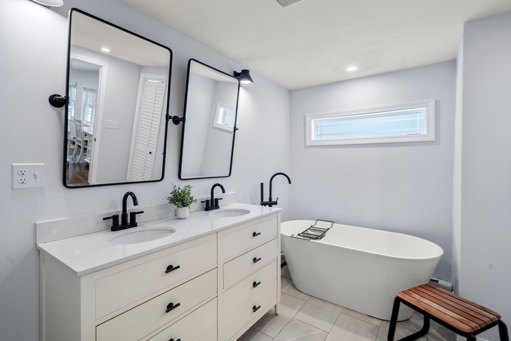 4 Leisure Lane Wareham, MA 02538 - Photo 21 of 26