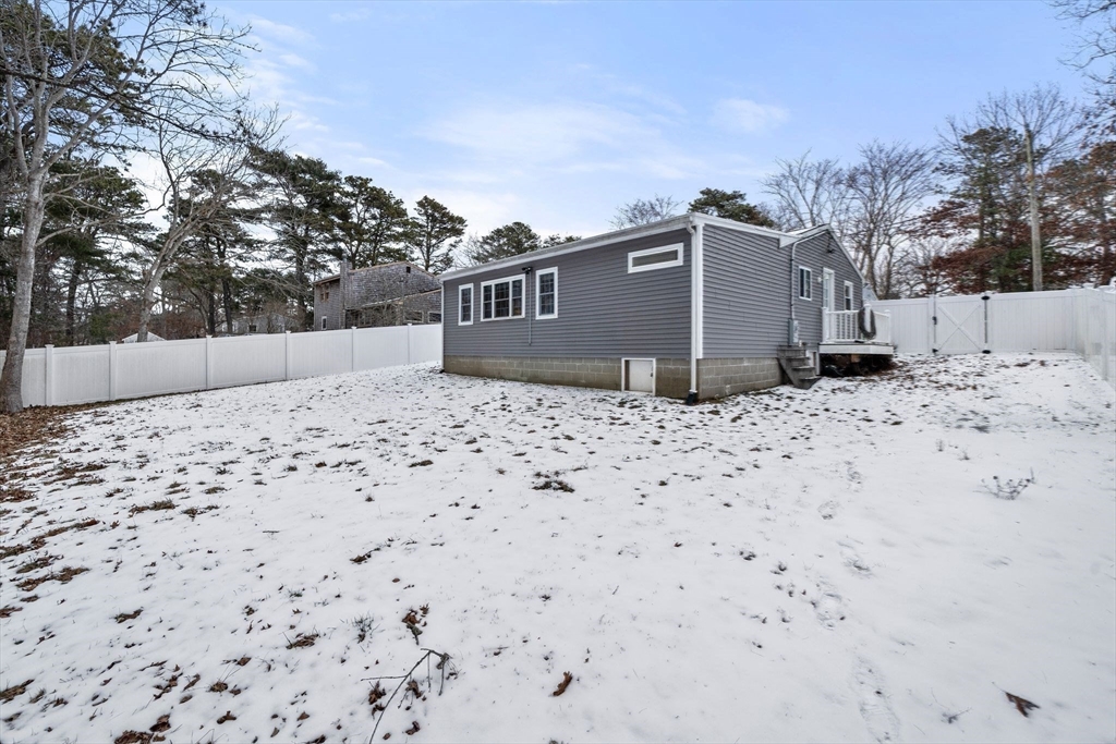 4 Leisure Lane Wareham, MA 02538 - Photo 24 of 26