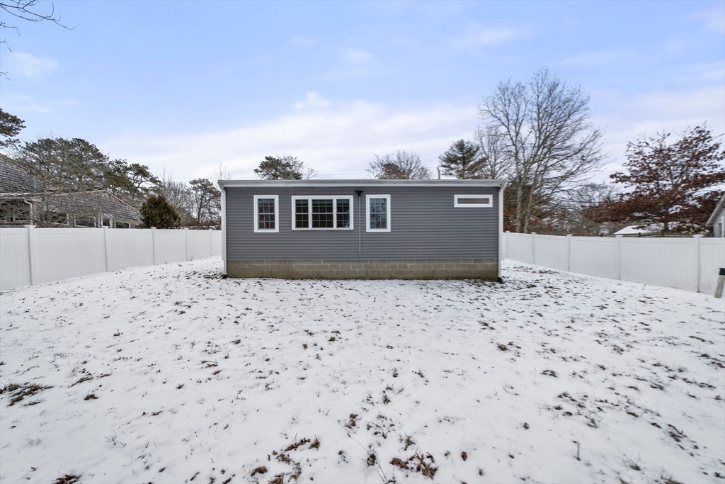 4 Leisure Lane Wareham, MA 02538 - Photo 25 of 26