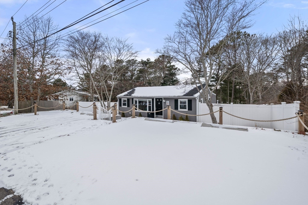 4 Leisure Lane Wareham, MA 02538 - Photo 4 of 26