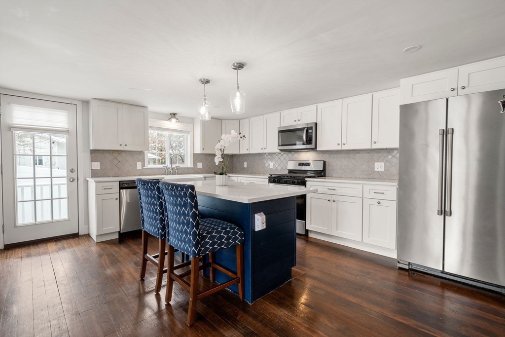 4 Leisure Lane Wareham, MA 02538 - Photo 6 of 26