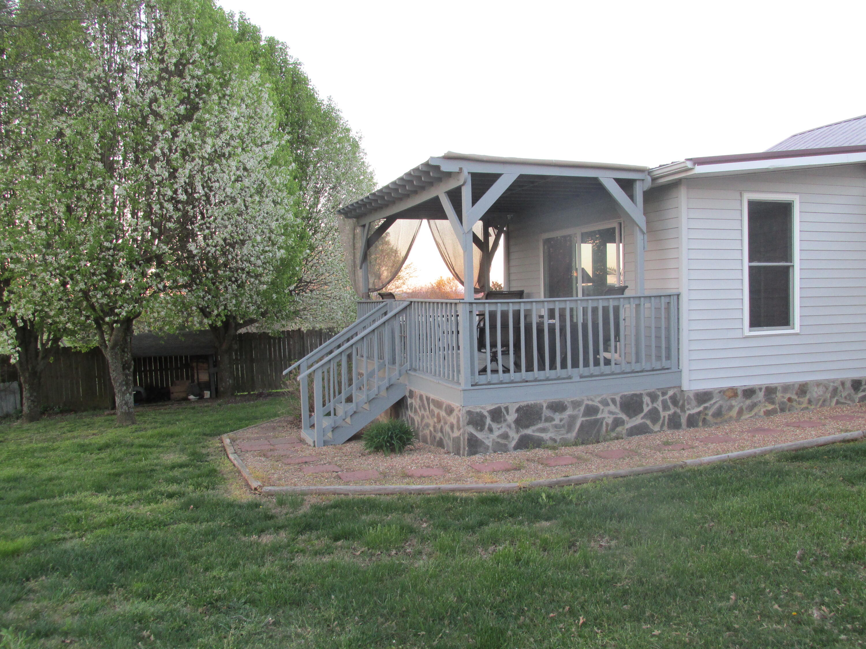 668 Calico Road Afton, TN 37616 - Photo 10 of 24 023