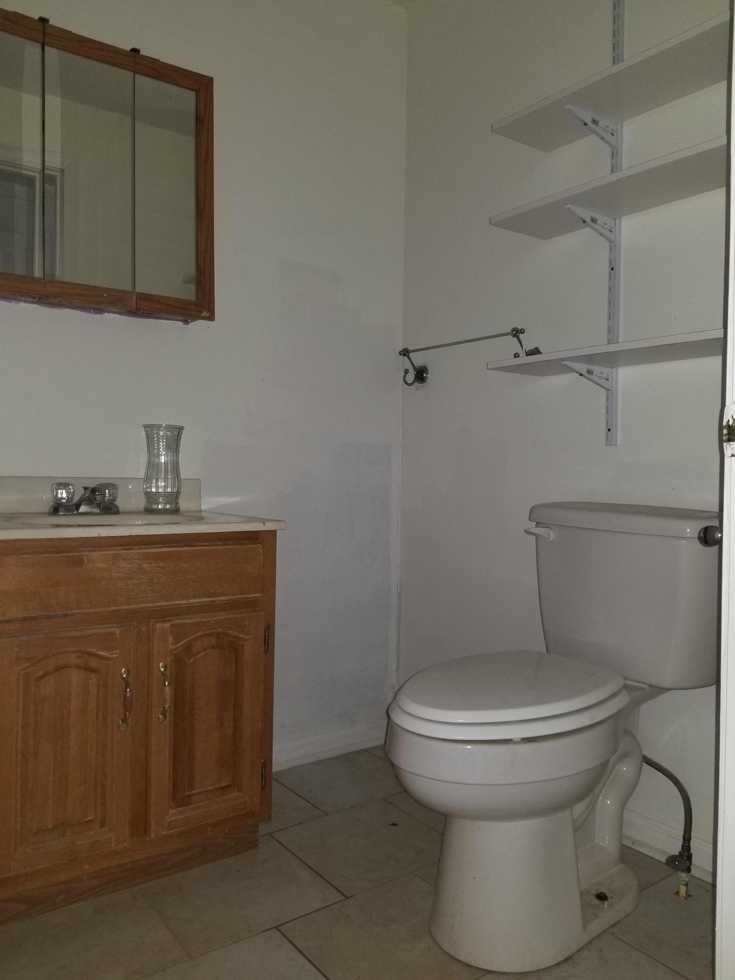 1114 Pinecrest Road Jacksboro, TN 37757 - Photo 8 of 11 1114 Pinecrest Rd #8