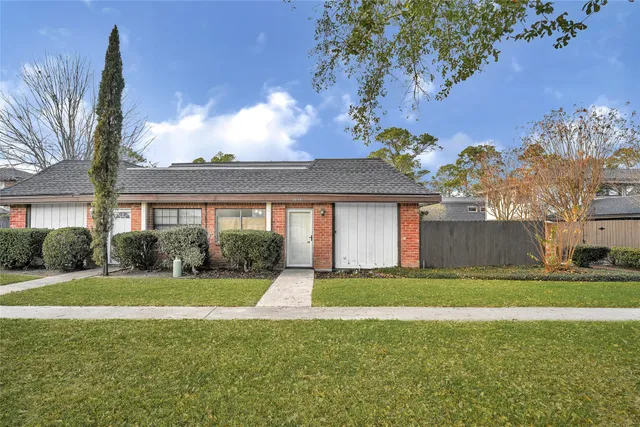 $140,000 | 12040 Mighty Oak Drive, Houston, TX 77066