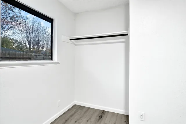 $140,000 | 12040 Mighty Oak Drive, Houston, TX 77066