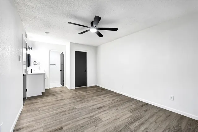 $140,000 | 12040 Mighty Oak Drive, Houston, TX 77066