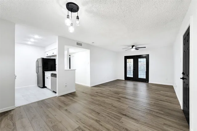 $140,000 | 12040 Mighty Oak Drive, Houston, TX 77066