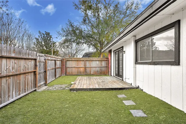 $140,000 | 12040 Mighty Oak Drive, Houston, TX 77066