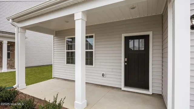 $344,990 | 1601 Stonebriar Drive, Winterville, NC 28590