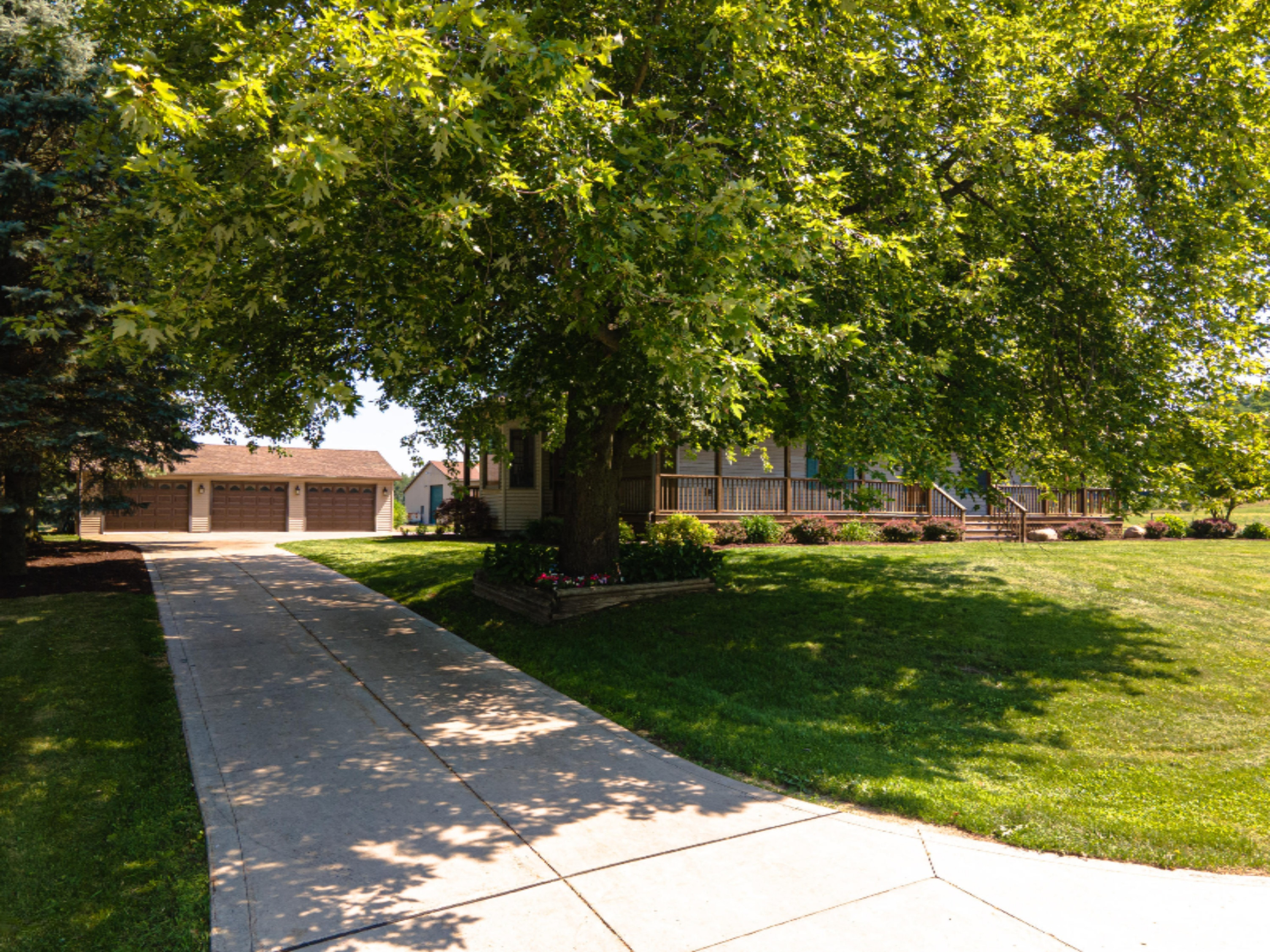 3287 Chamberlain Road Buchanan, MI 49107 - Photo 6 of 41 DJI_0514
