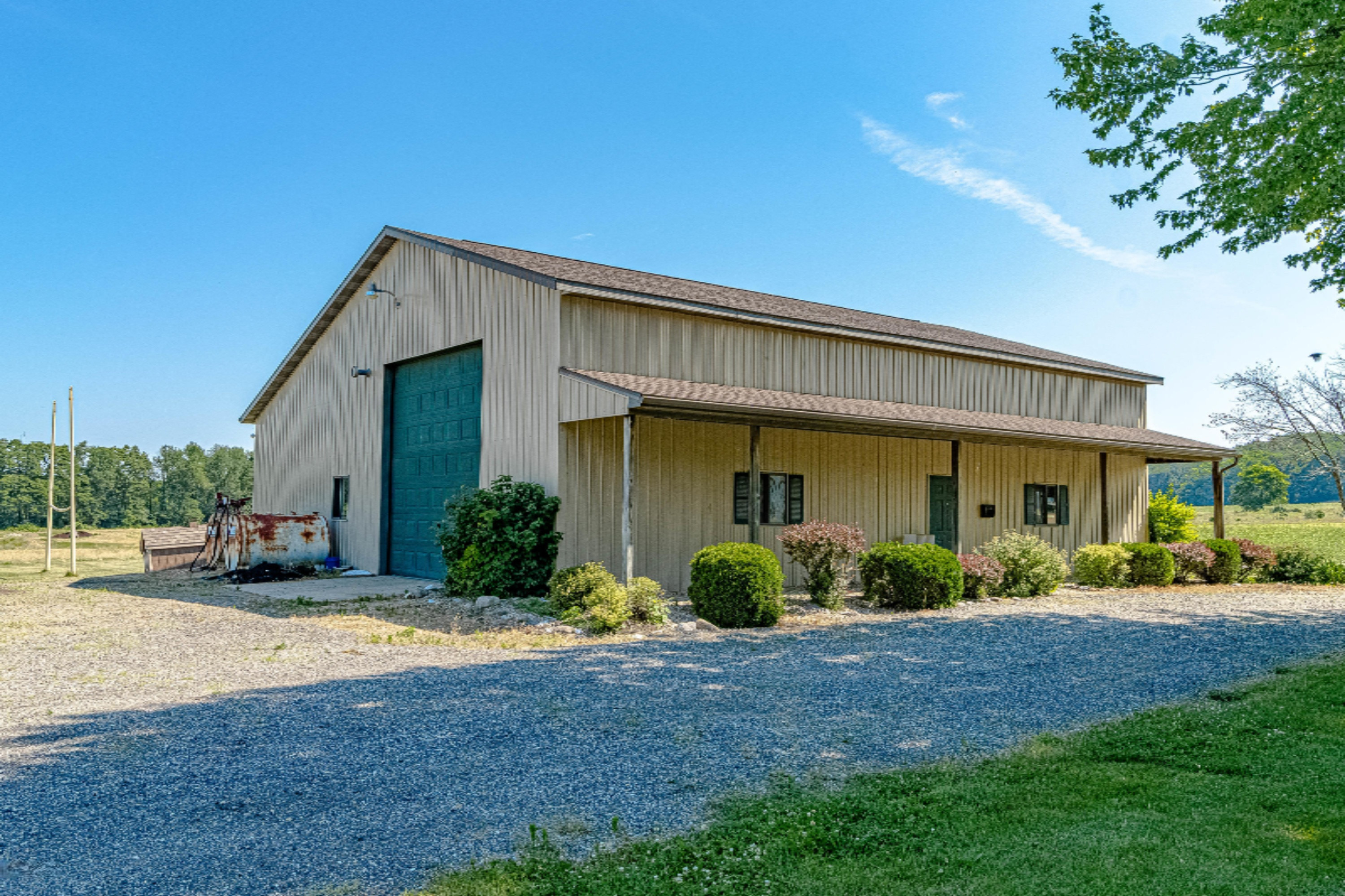 3287 Chamberlain Road Buchanan, MI 49107 - Photo 7 of 41 DSC06347