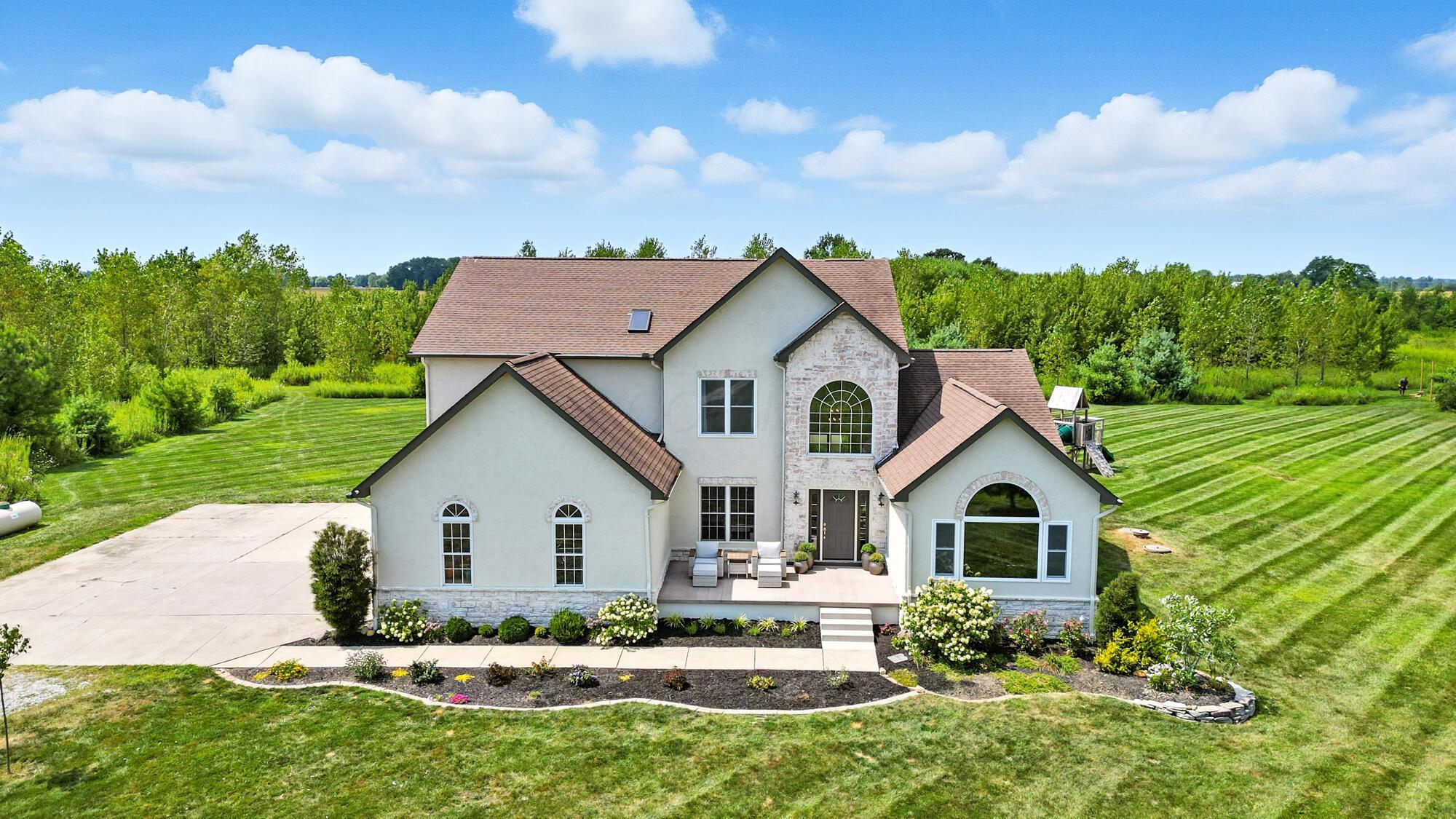 14369 Downing Road Sunbury, OH 43074 - Photo 2 of 68 001