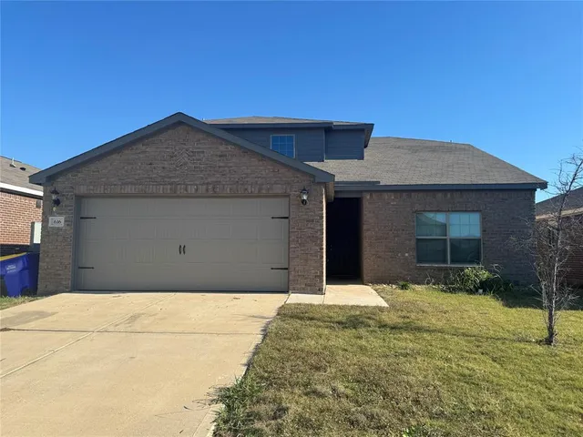 $2,100 | 616 Aqueduct Drive, Seagoville, TX 75159