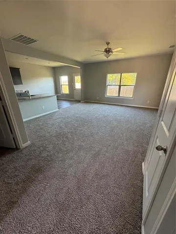 $2,100 | 616 Aqueduct Drive, Seagoville, TX 75159