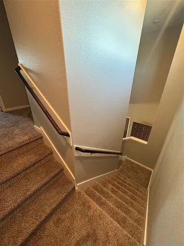 $2,100 | 616 Aqueduct Drive, Seagoville, TX 75159