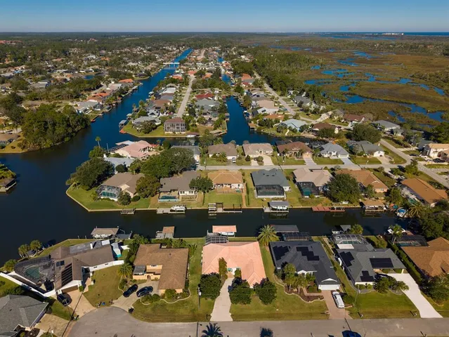 $795,000 | 10 Collinson Court, Palm Coast, FL 32137