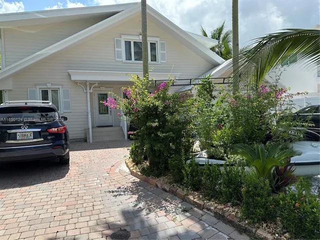 $15,500 | 1524 Argyle Drive, Unit 1, Fort Lauderdale, FL 33312