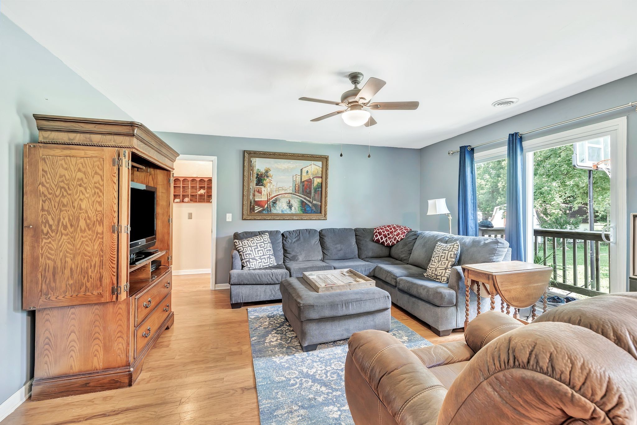 548 Brinkley Road Murfreesboro, TN 37128 - Photo 6 of 37 Gallery Image 6