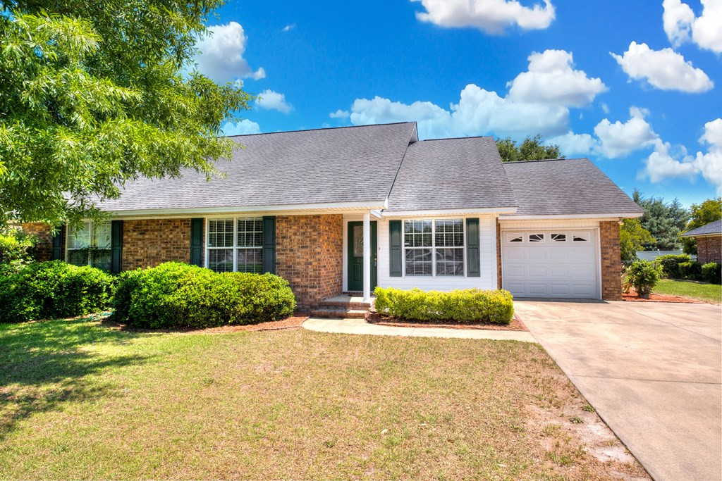 3361 Landmark Drive Sumter, SC 29154 - Photo 2 of 25