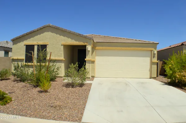 $2,700 | 18352 East Eloisa Drive, Gold Canyon, AZ 85118