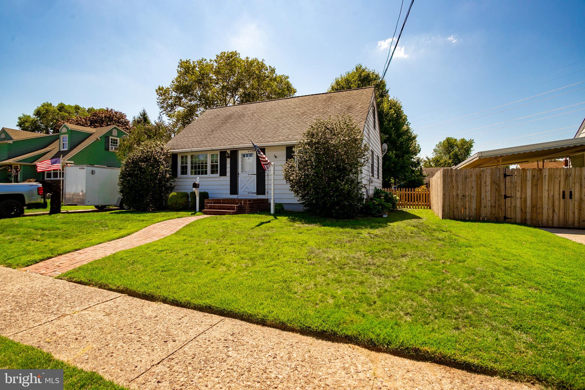 15 Alton Road Hamilton, NJ 08619 - Photo 4 of 29 Gallery Image 4