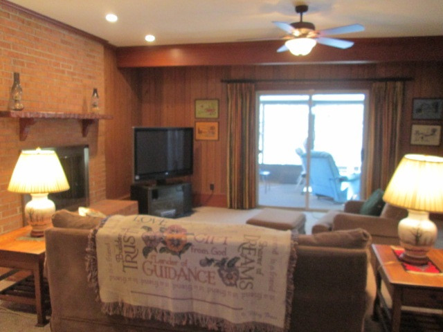 1918 Medfield Road Raleigh, NC 27607 - Photo 12 of 25 Family Room