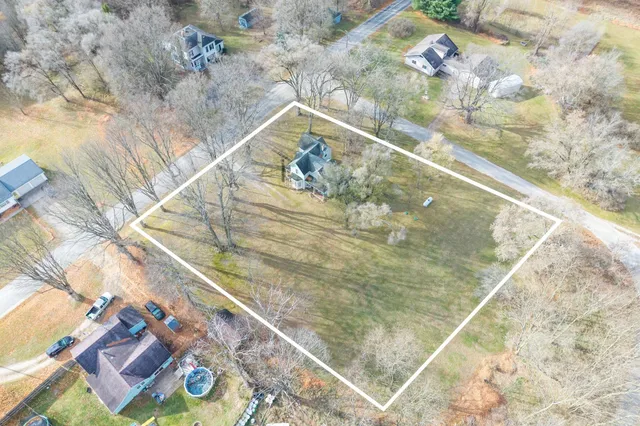 $279,900 | 8170 East Joiner Street, Chase, MI 49623