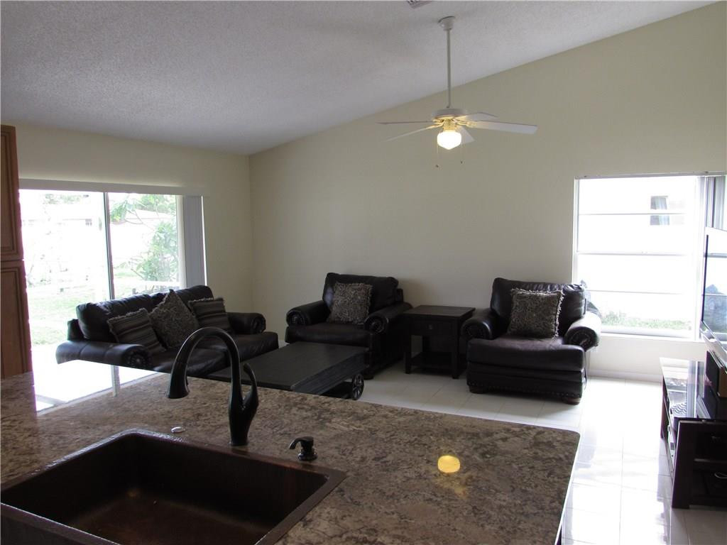 10911 Fox Glen Drive Boca Raton, FL 33428 - Photo 22 of 44 Photo 22