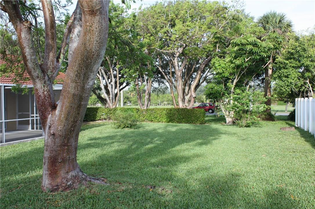 10911 Fox Glen Drive Boca Raton, FL 33428 - Photo 7 of 44 Photo 7