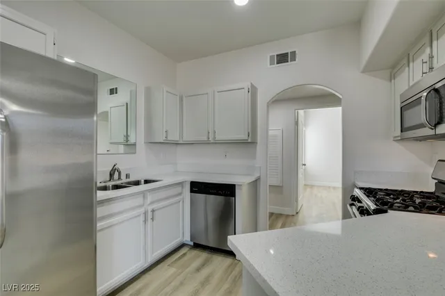 $1,450 | 5525 West Flamingo Road, Unit 1028, Las Vegas, NV 89103