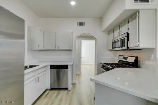 $1,450 | 5525 West Flamingo Road, Unit 1028, Las Vegas, NV 89103