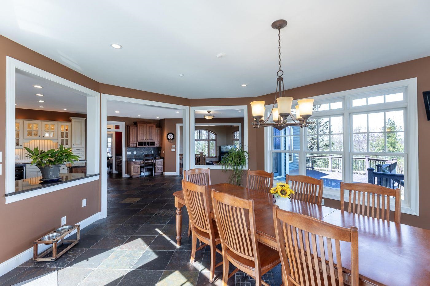 6 Crescent Drive Bow, NH 03304 - Photo 11 of 51