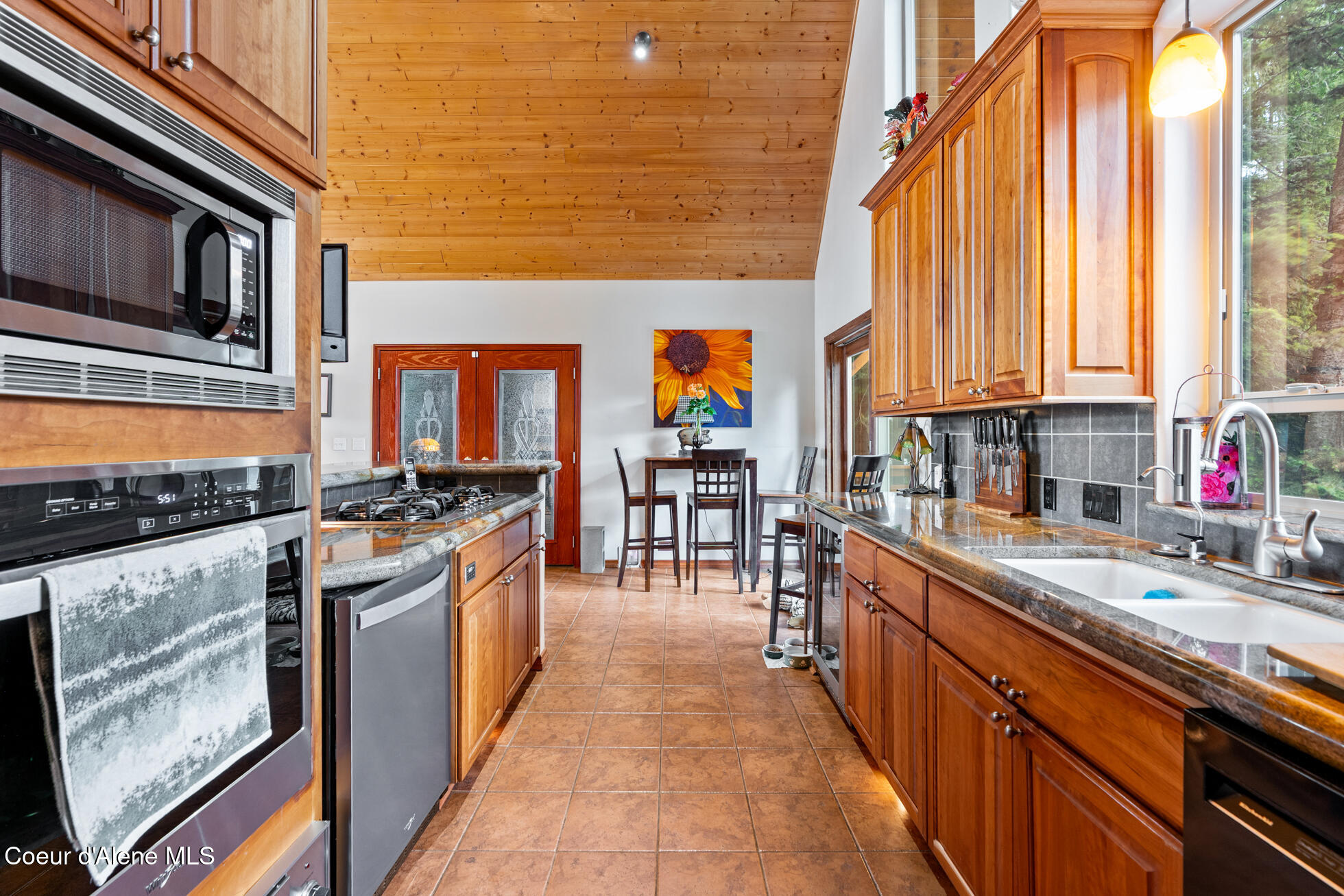 143 Viewpoint Road Newport, WA 99156 - Photo 25 of 47 Int 4