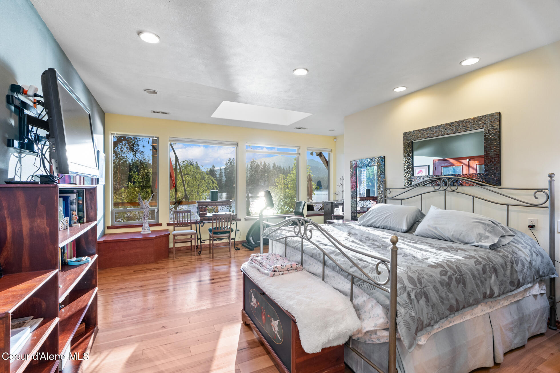 143 Viewpoint Road Newport, WA 99156 - Photo 26 of 47 Int 16