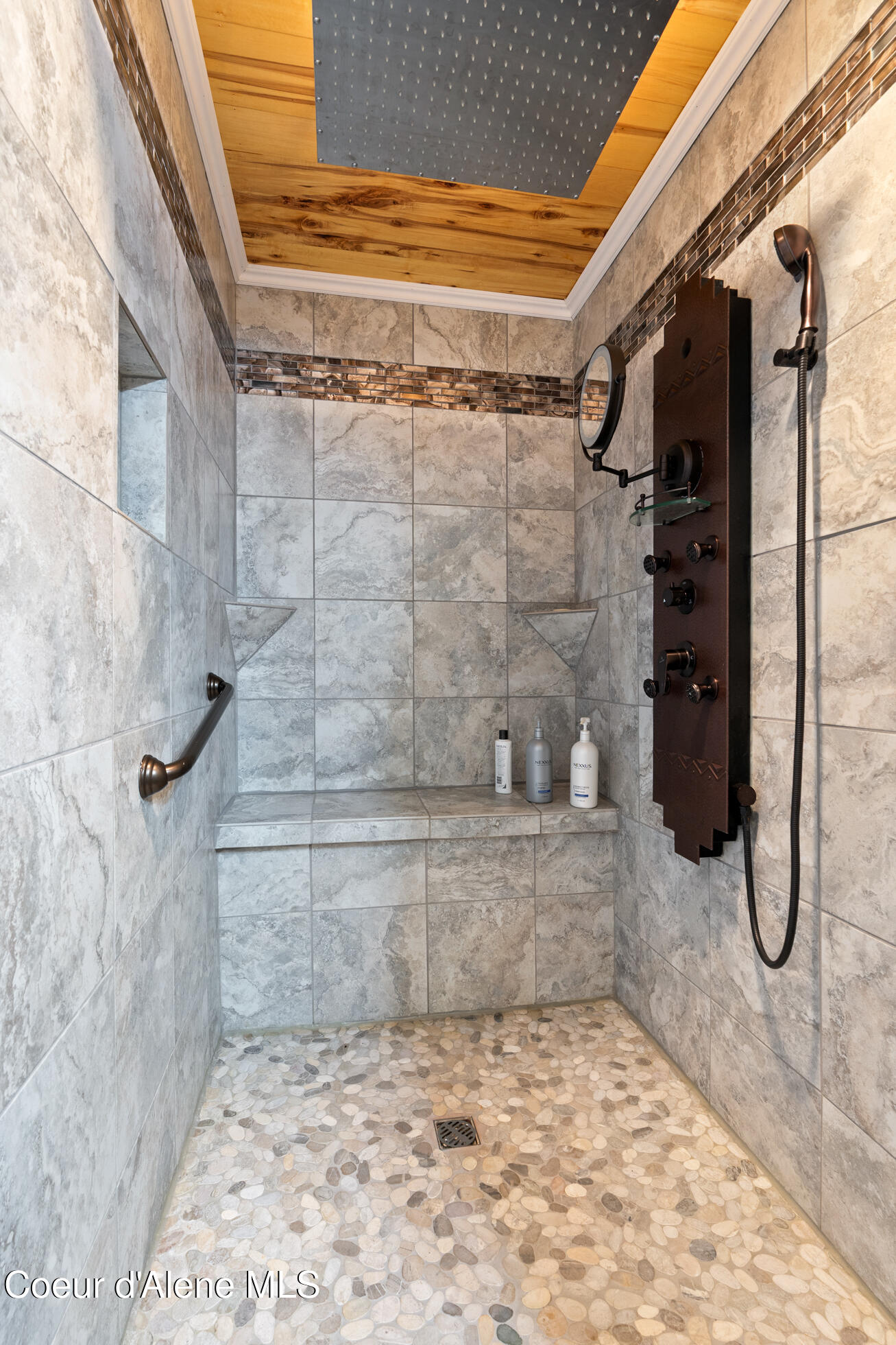 143 Viewpoint Road Newport, WA 99156 - Photo 39 of 47 Tree 18