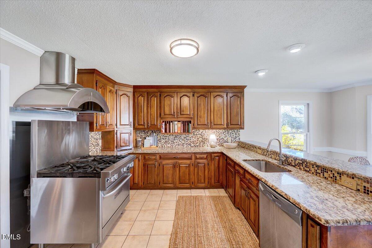 2805 Mary Marvin Trail Willow Spring, NC 27592 - Photo 10 of 31 25-2805 Mary Marvin Trail-25