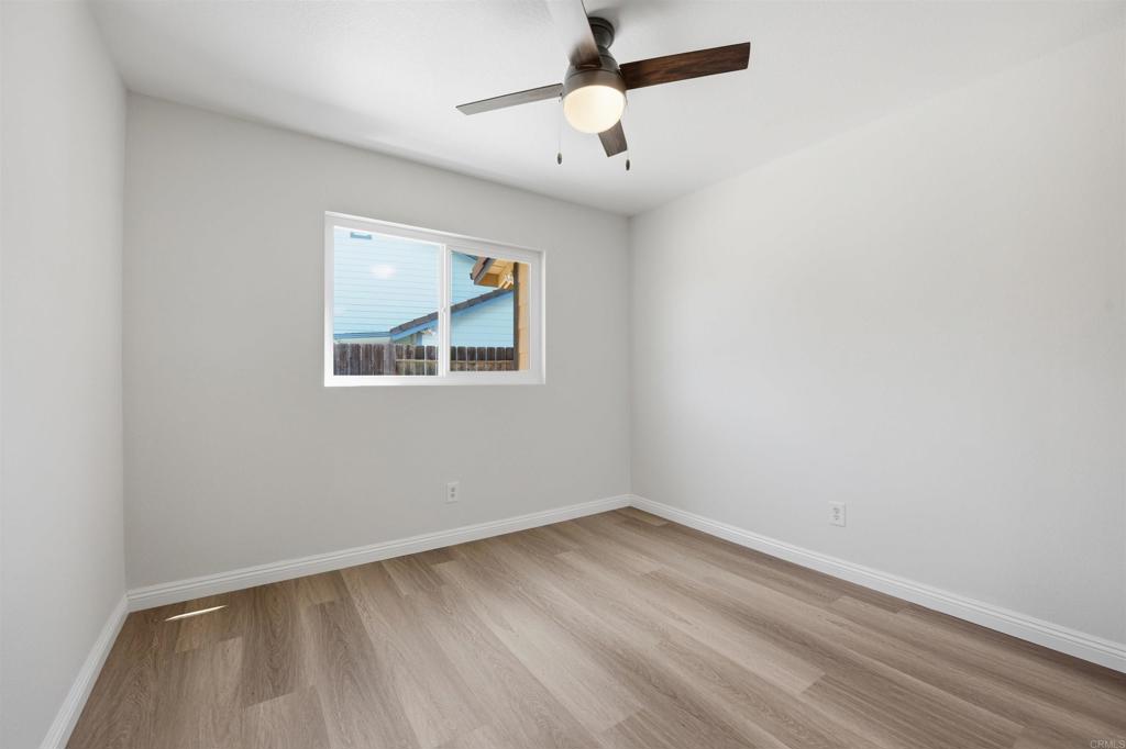 305 Via Metates Oceanside, CA 92057 - Photo 14 of 31