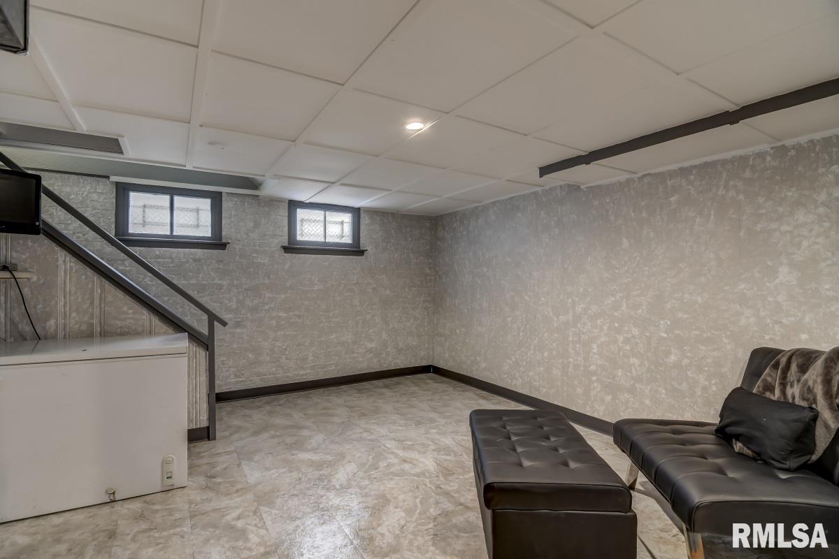 1521 South 4th Street Springfield, IL 62703 - Photo 23 of 35 Gallery Image 23
