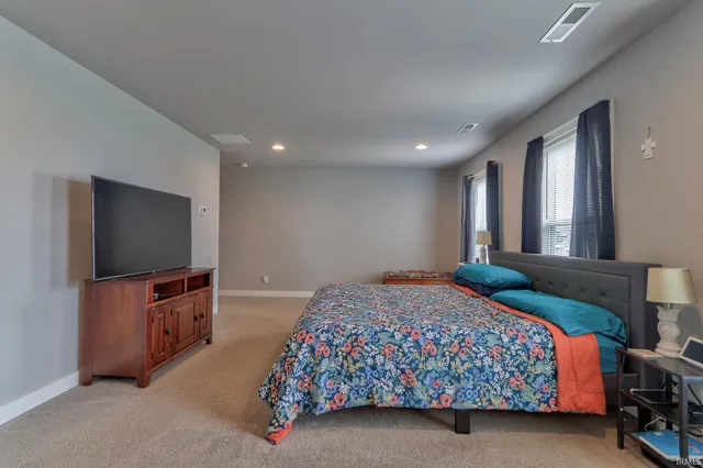 $395,000 | 5509 Baywater Drive, Newburgh, IN 47630