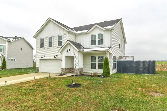 $395,000 | 5509 Baywater Drive, Newburgh, IN 47630